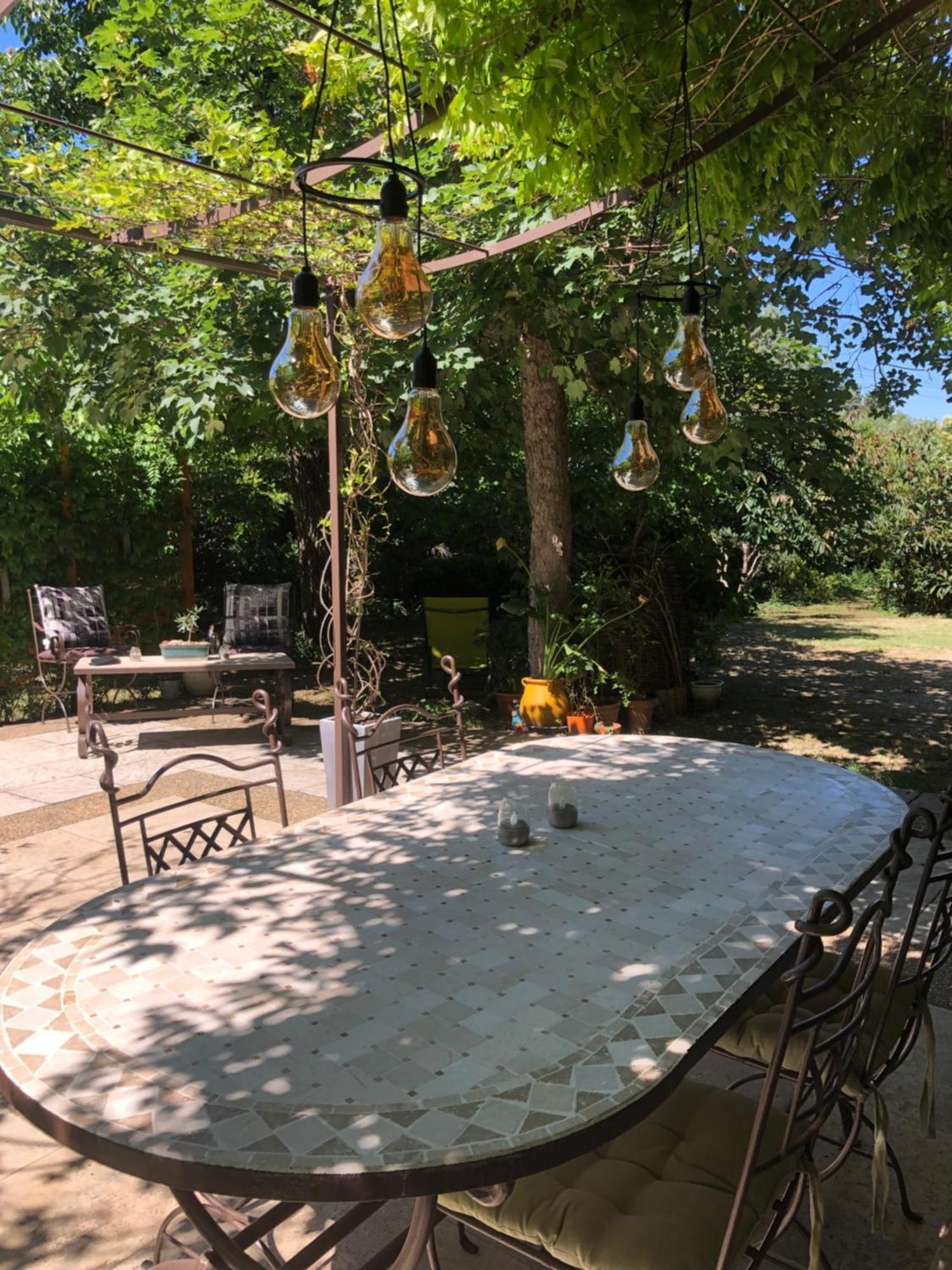Bed and Breakfast La Chrysalide Loriol-du-Comtat Exterior foto