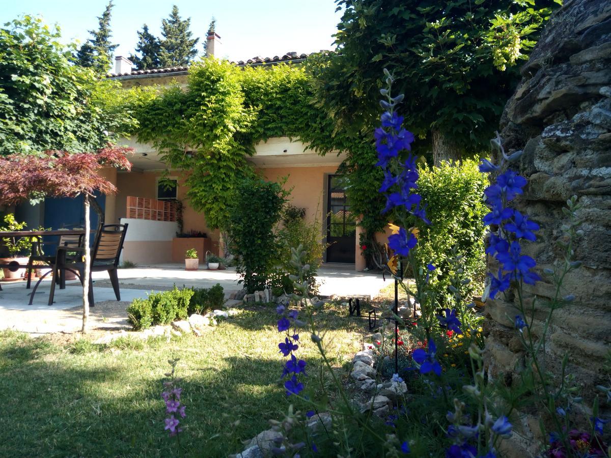 Bed and Breakfast La Chrysalide Loriol-du-Comtat Exterior foto